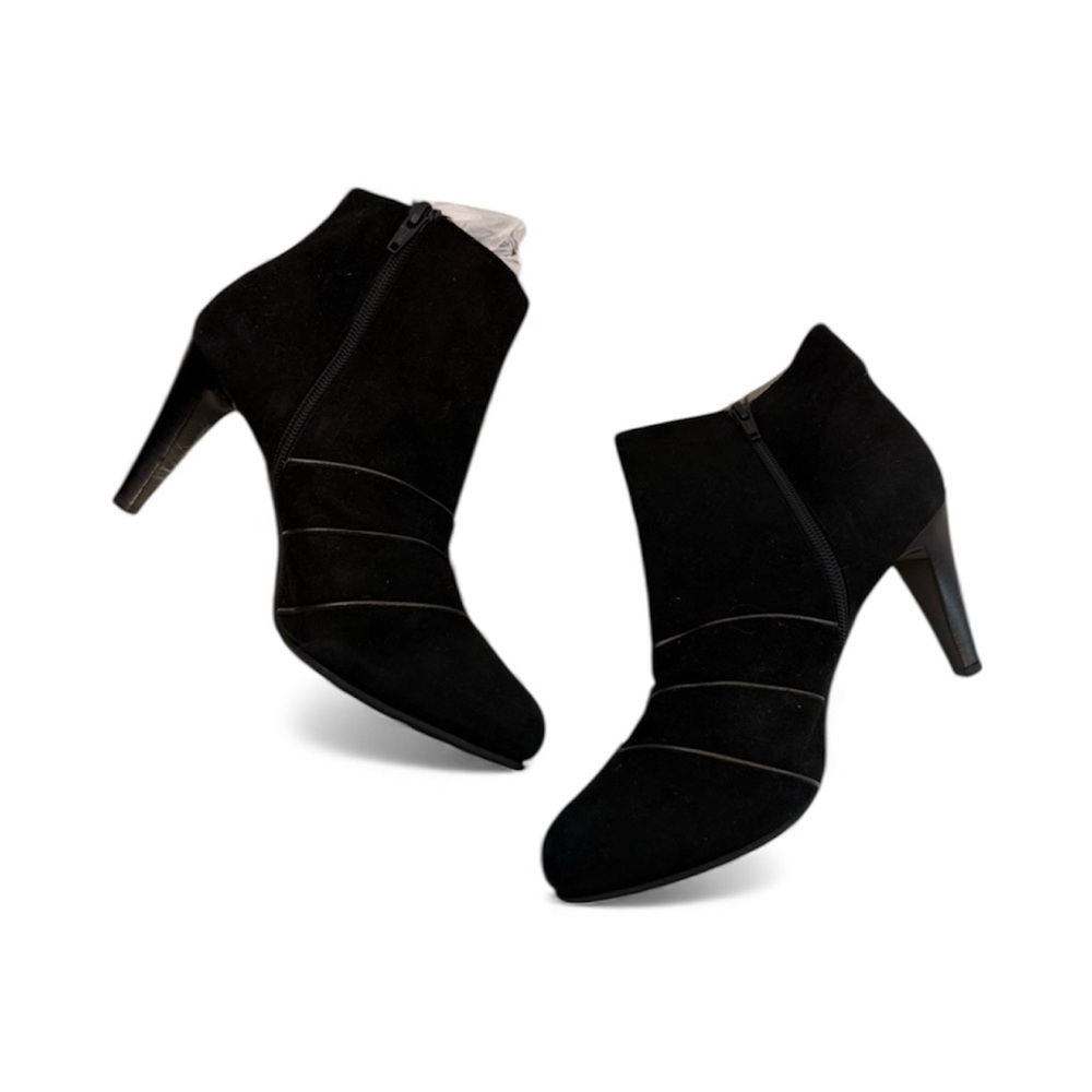 Ron White Black suede leather black ankle boots